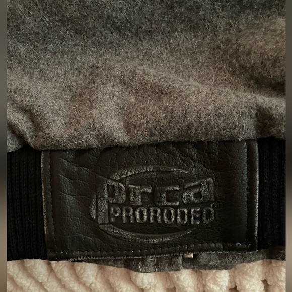 2011 NFR Rodeo Jacket - Picture 6 of 8